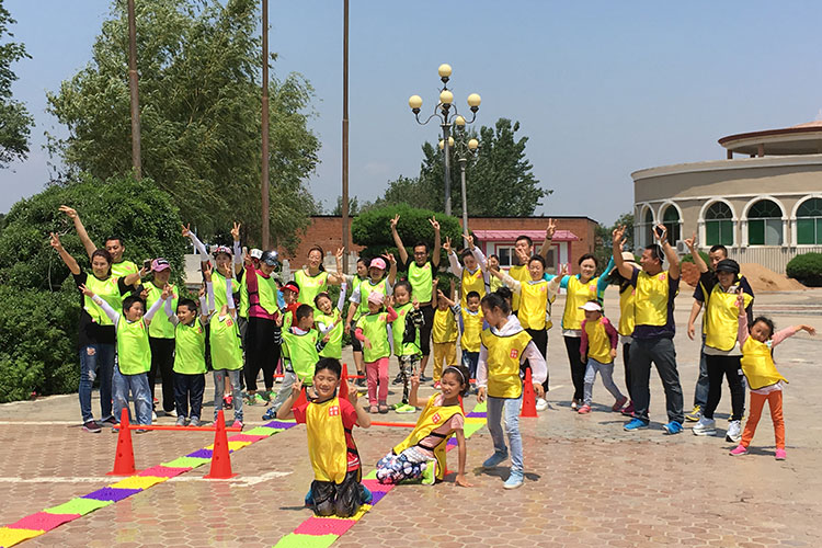 為什么要讓孩子參加冬夏令營(yíng)？